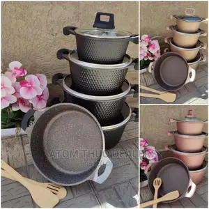 12 Pc Cookware Set