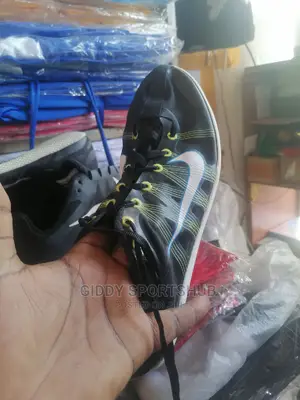 Running Spikes Mtumba
