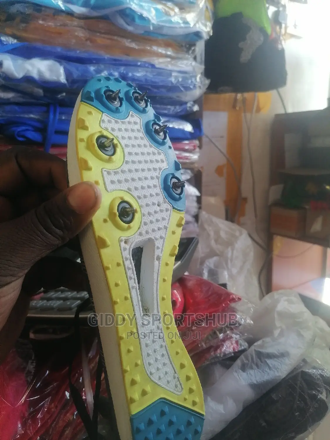 Running Spikes Mtumba