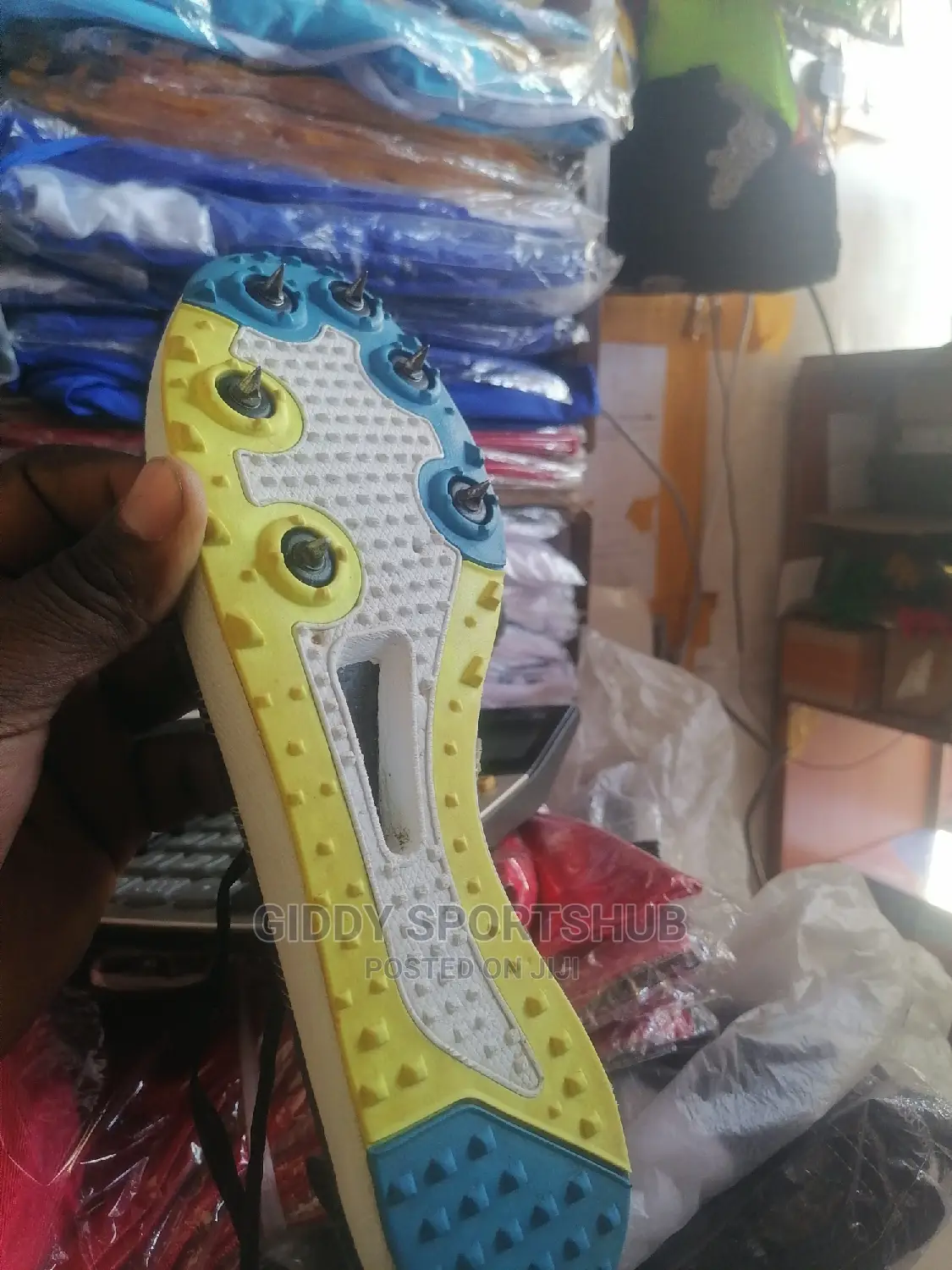 Running Spikes Mtumba