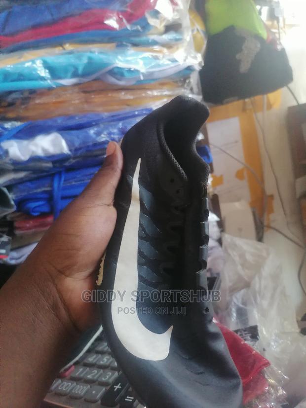 Running Spikes Mtumba - thumbnail 5