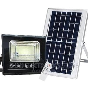 200 Watt Solar Led Floodlight With Remote (200w) - thumbnail 2