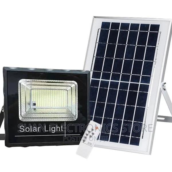 200 Watt Solar Led Floodlight With Remote (200w) - main view