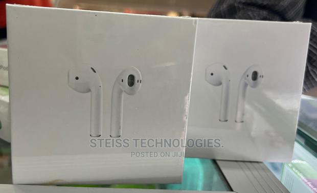 Airpods 2 Apple Headsets.