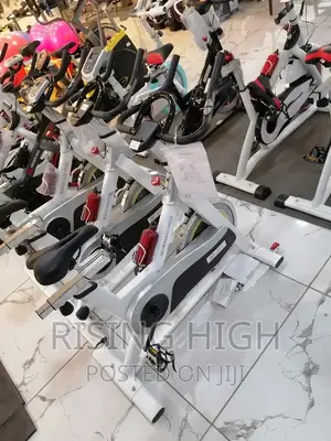 New Arrivals Commercial 15kgs Flywheel Spinning Bikes