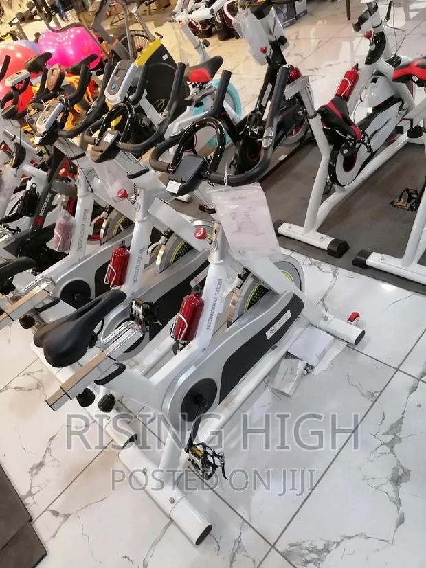 New Arrivals Commercial 15kgs Flywheel Spinning Bikes