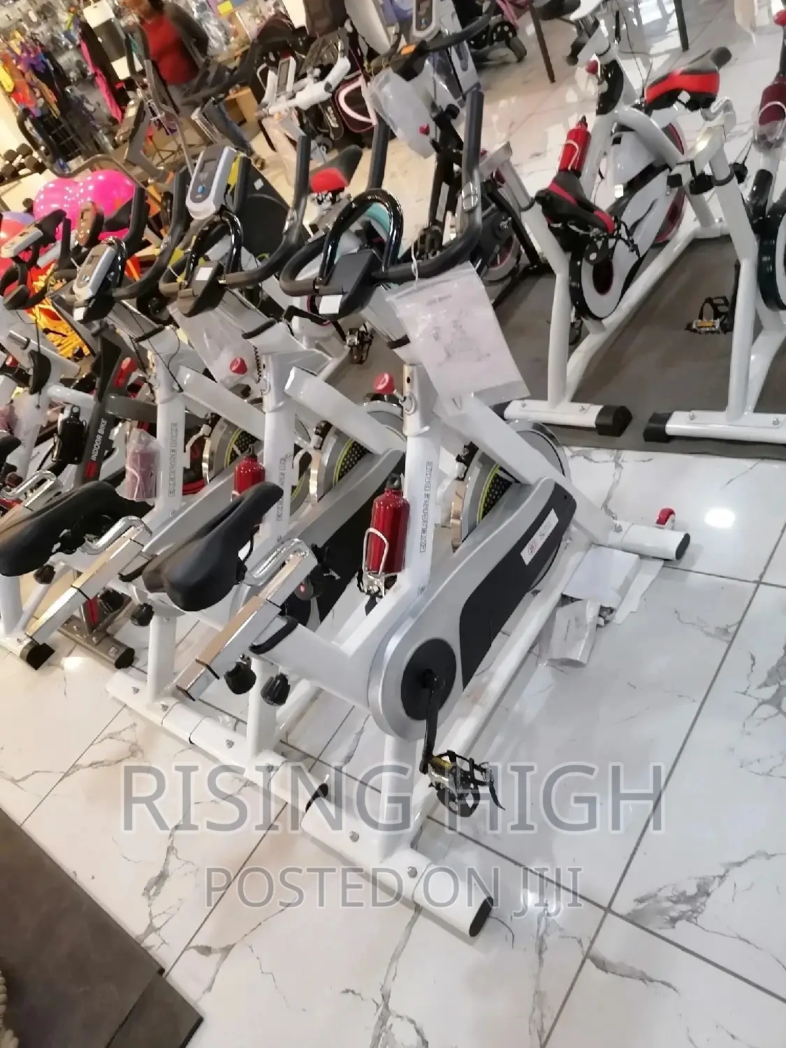 Good Quality 15kgs Flywheel Heavy-Duty Spinning Bikes