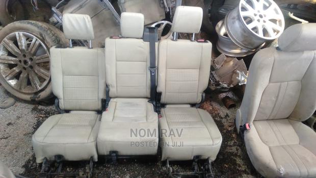 Land Rover Defender/Puma/Discovery 3 Seats - thumbnail 2