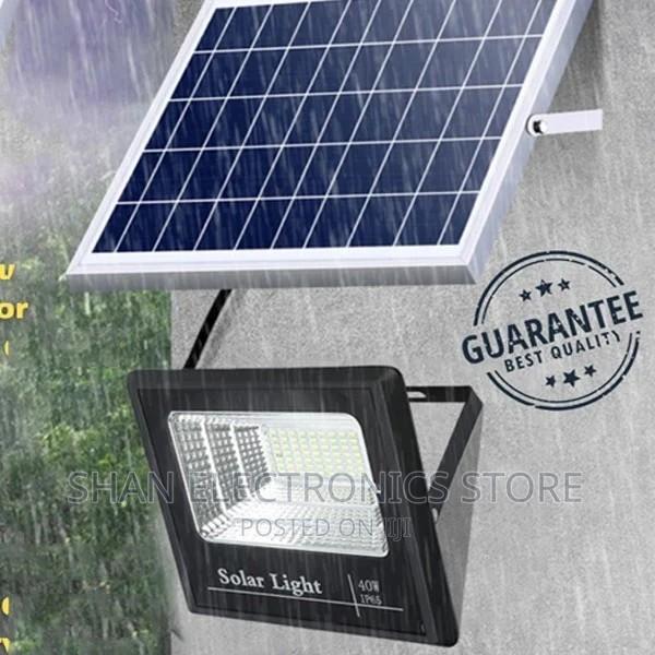 Exclusive Quality 200w Flood Light, Solar Powered - main view