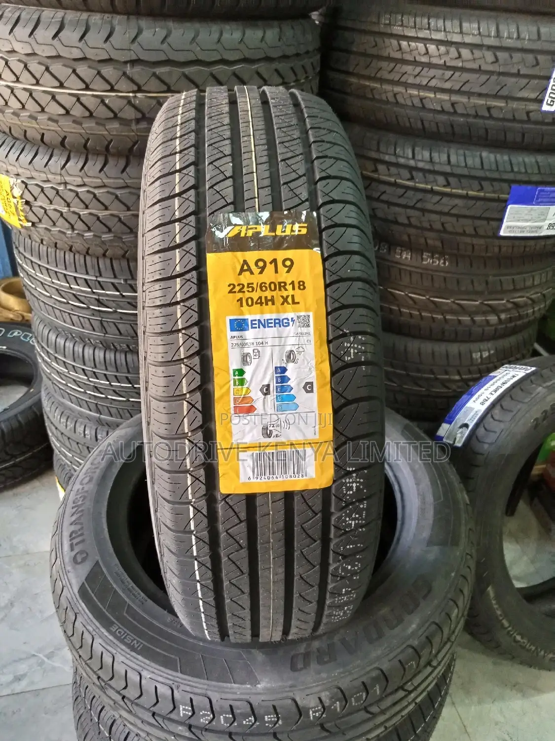 225/60r18 Aplus Tyre