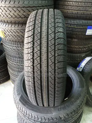 225/60r18 Aplus Tyre