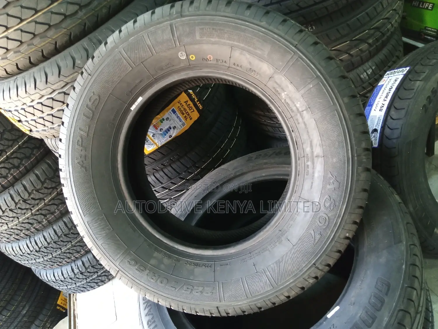 225/70r15c Aplus Tyre