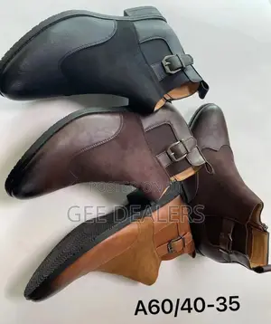 Officials Chelsea Boots
