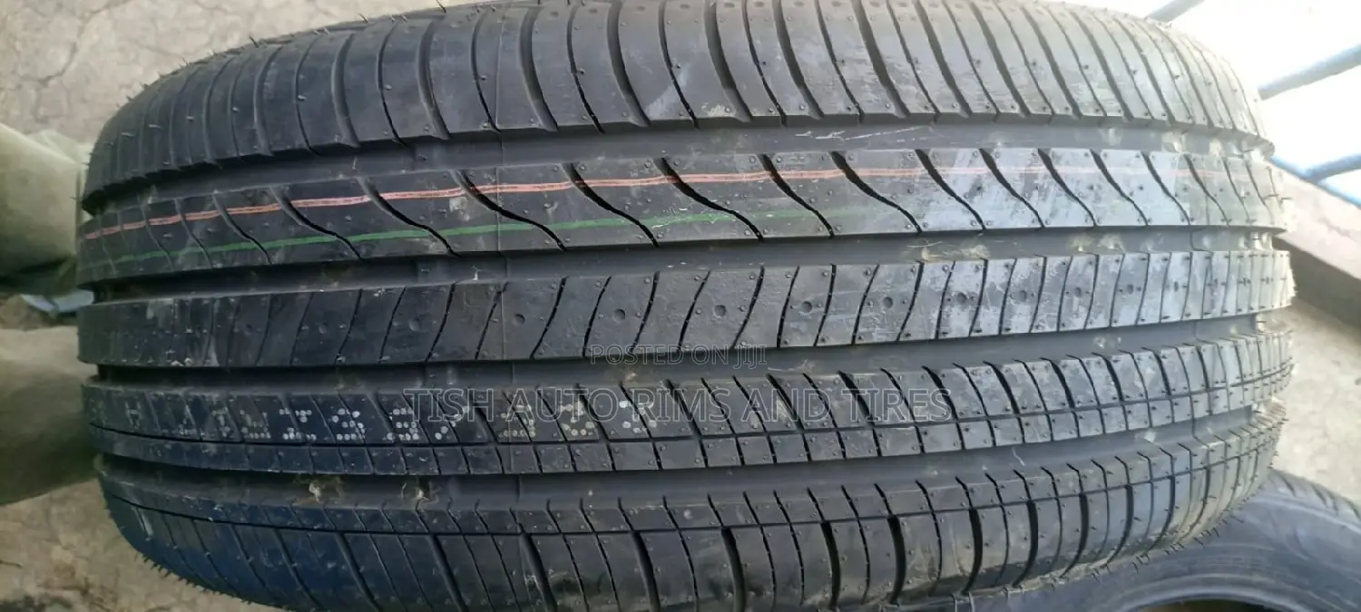 225/55r17 Hilo