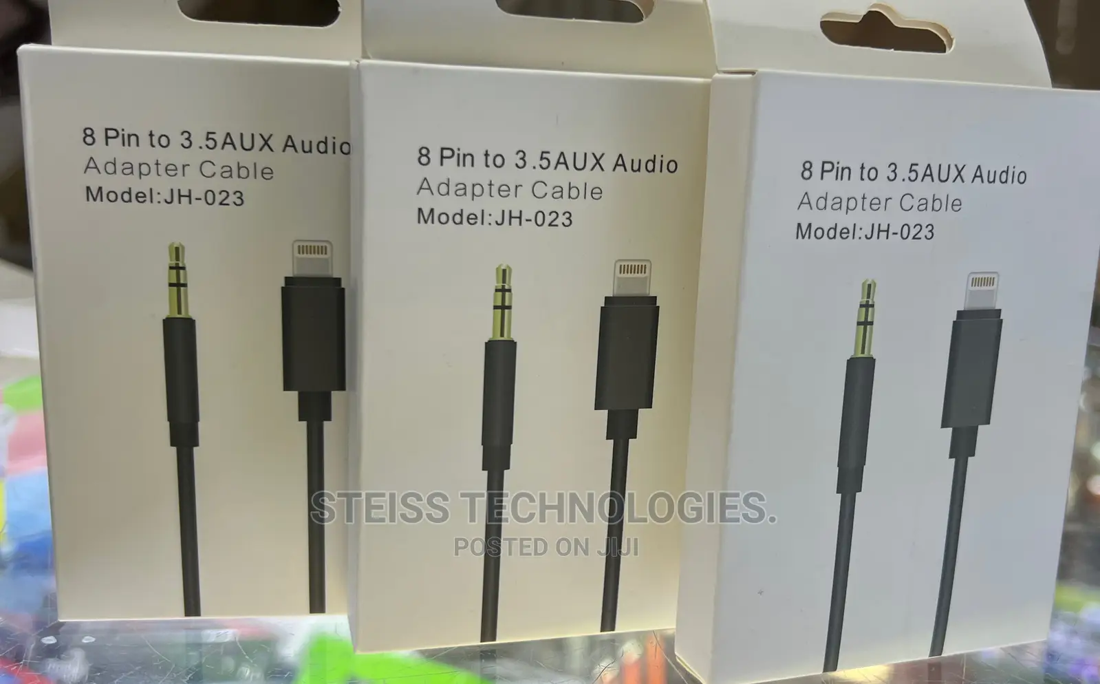 8pin to 3.5AUX Audio