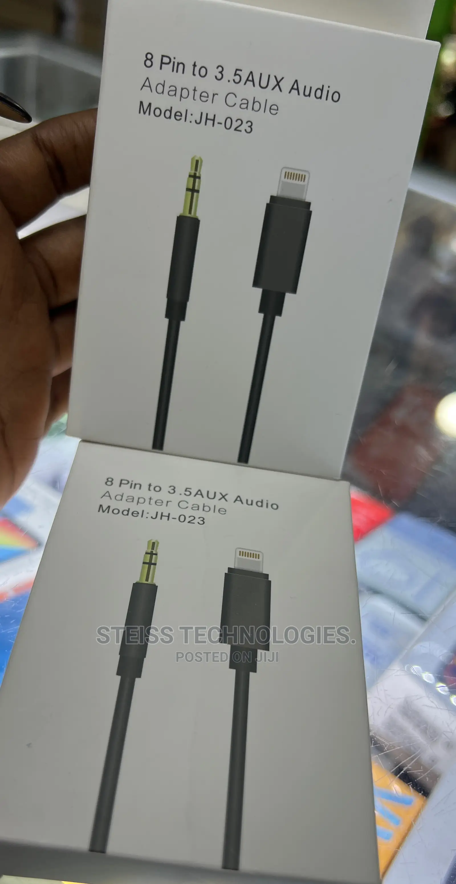 8pin to 3.5AUX Audio