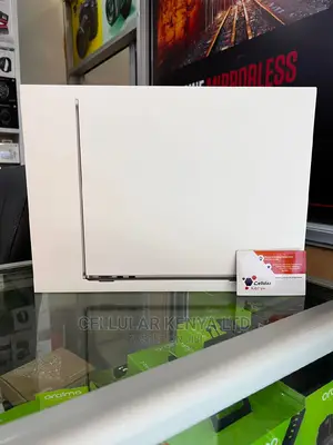 New Laptop Apple MacBook Air 2022 M2 8GB Apple M2 SSD 256GB