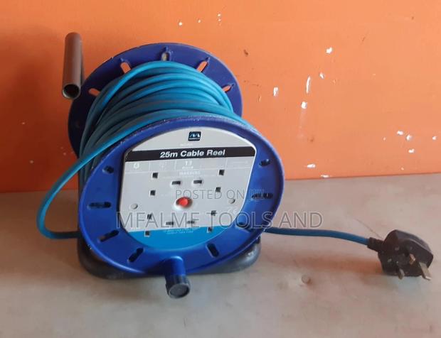 Extension Cable Reel -25m Heavy Duty 4 Sockets Genuine Ex-Uk - thumbnail 4