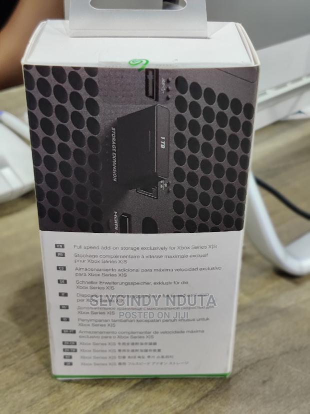 Xbox Seagate Storage Expansion Card for Xbox Series X/S(1tb) - thumbnail 2