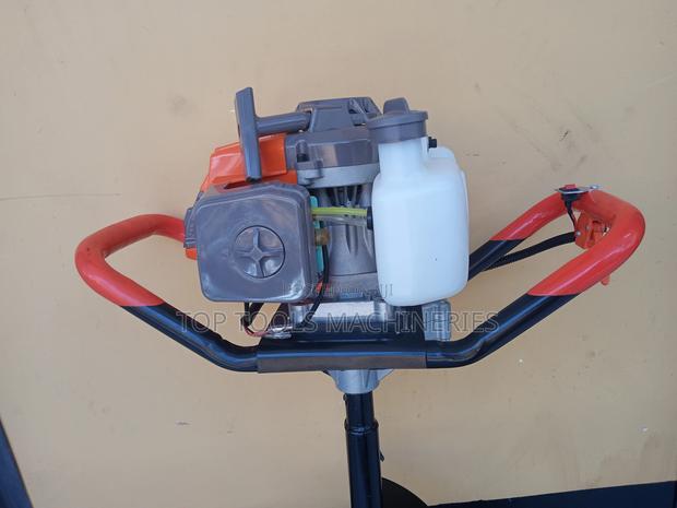 Earth Auger / Ground Drilling Machine - thumbnail 2