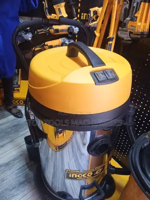 Ingco 2400w Industrial Vacuum Cleaner 75litre