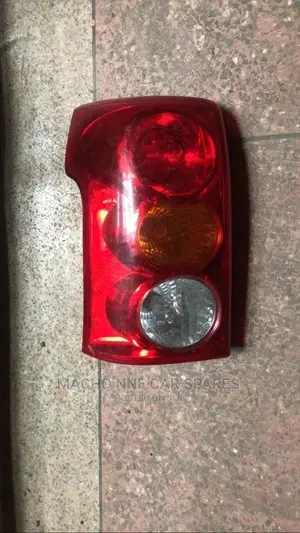 Toyota Raum 2005 Backlight