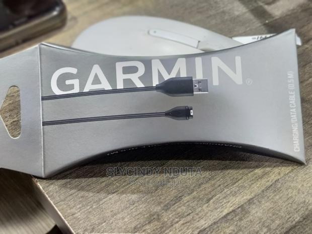 Garmin Charging/Data Cable(0.5M)