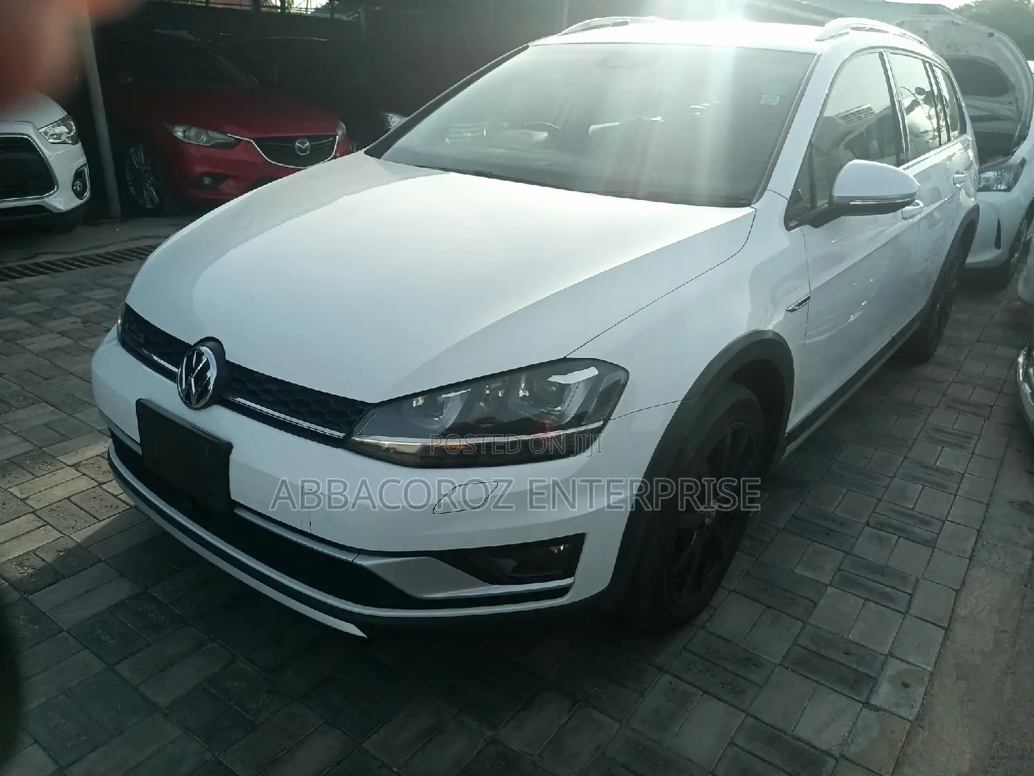 Volkswagen Golf Alltrack 2016 White