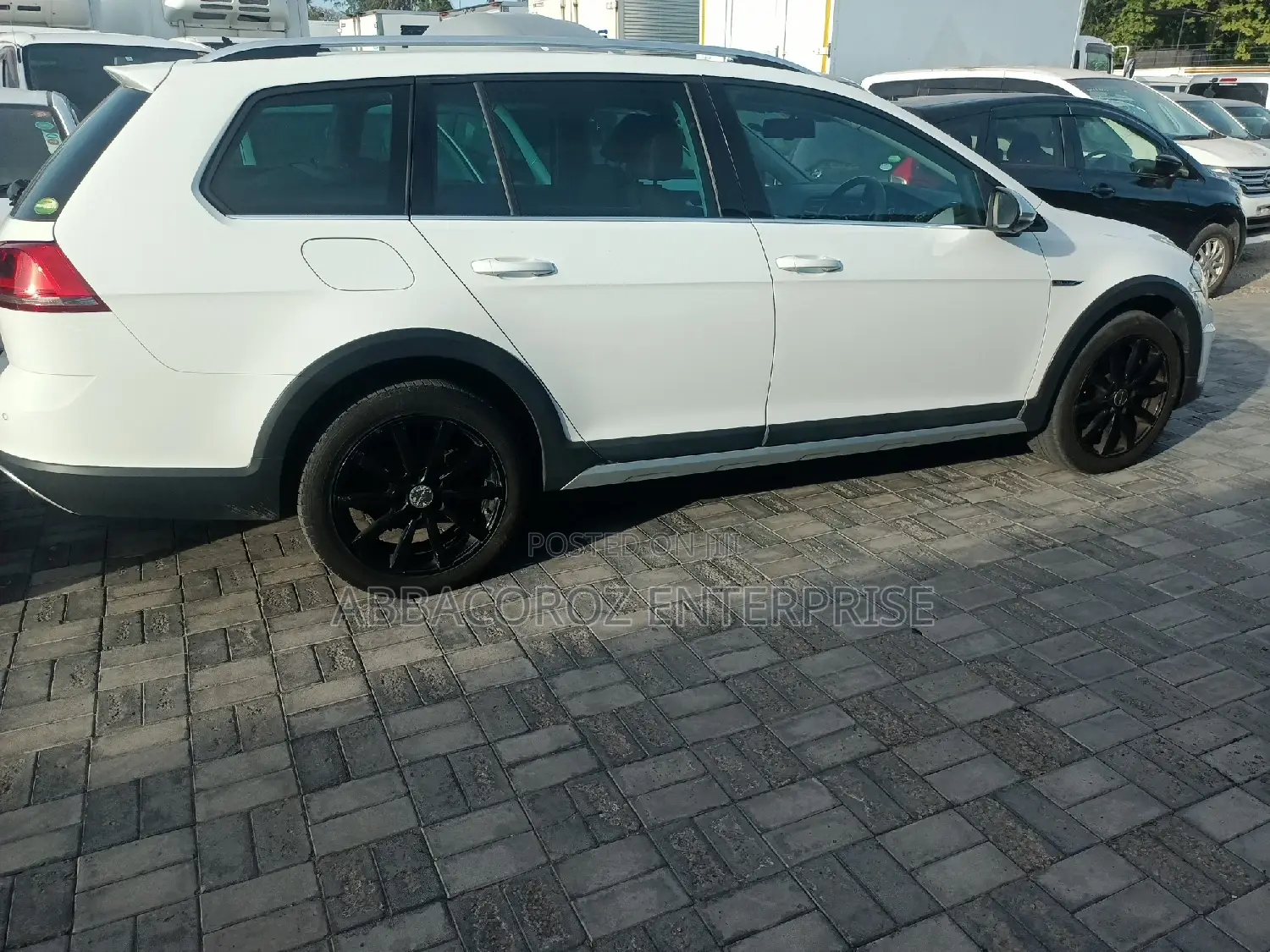 Volkswagen Golf Alltrack 2016 White