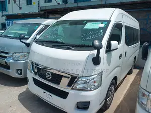 Nissan Caravan (Urvan) 2015 White