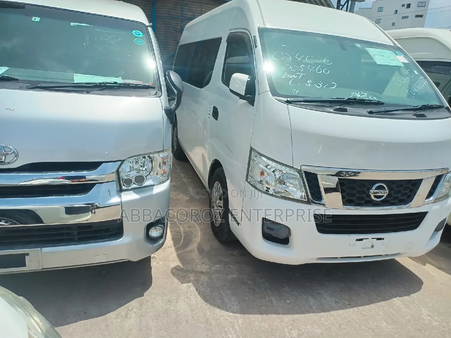Nissan Caravan (Urvan) 2015 White