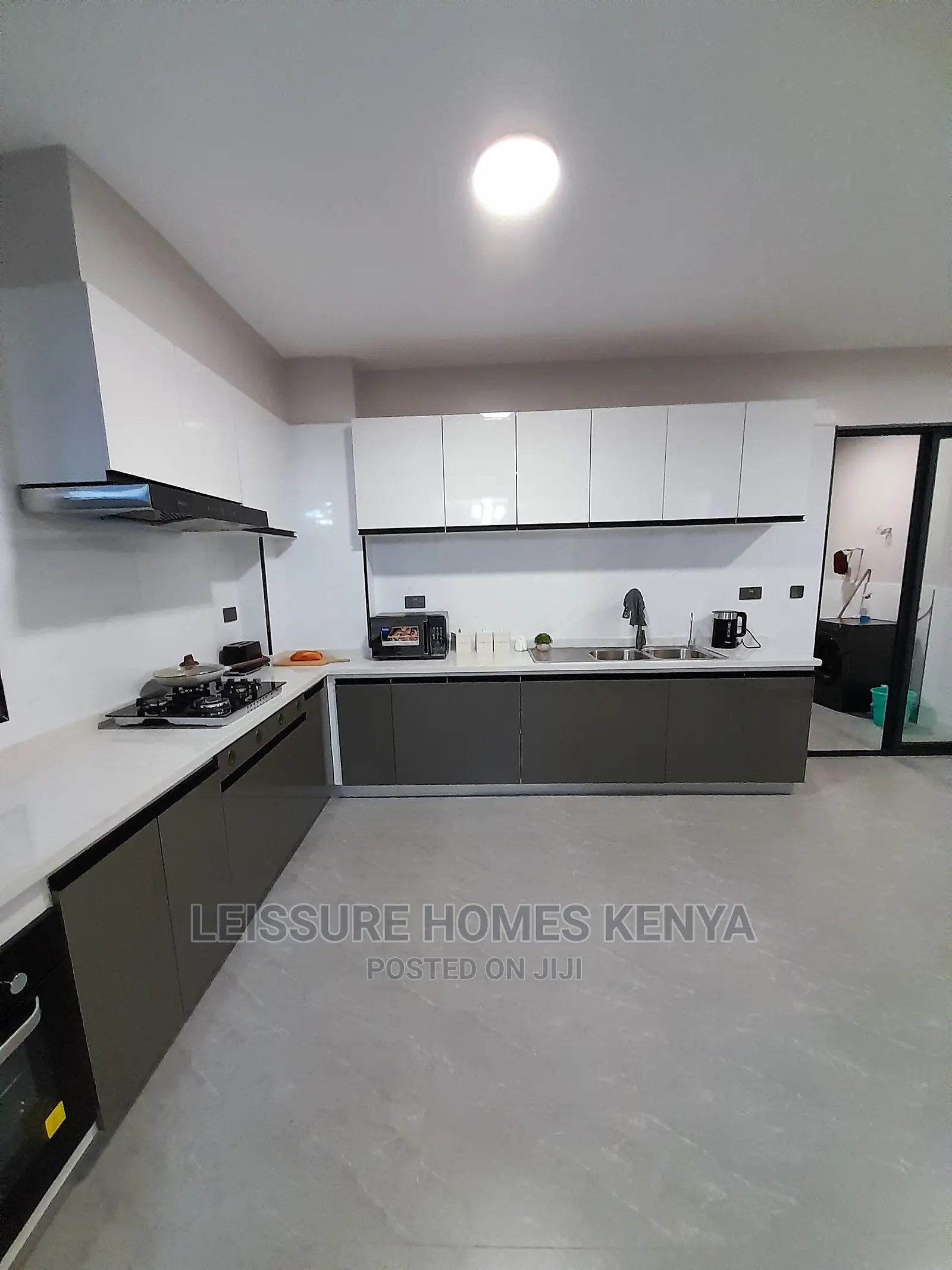 3bdrm Apartment in Valley Arcade for sale