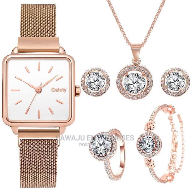 Valentines Quartz Watch Ladies Gift Set - thumbnail 2