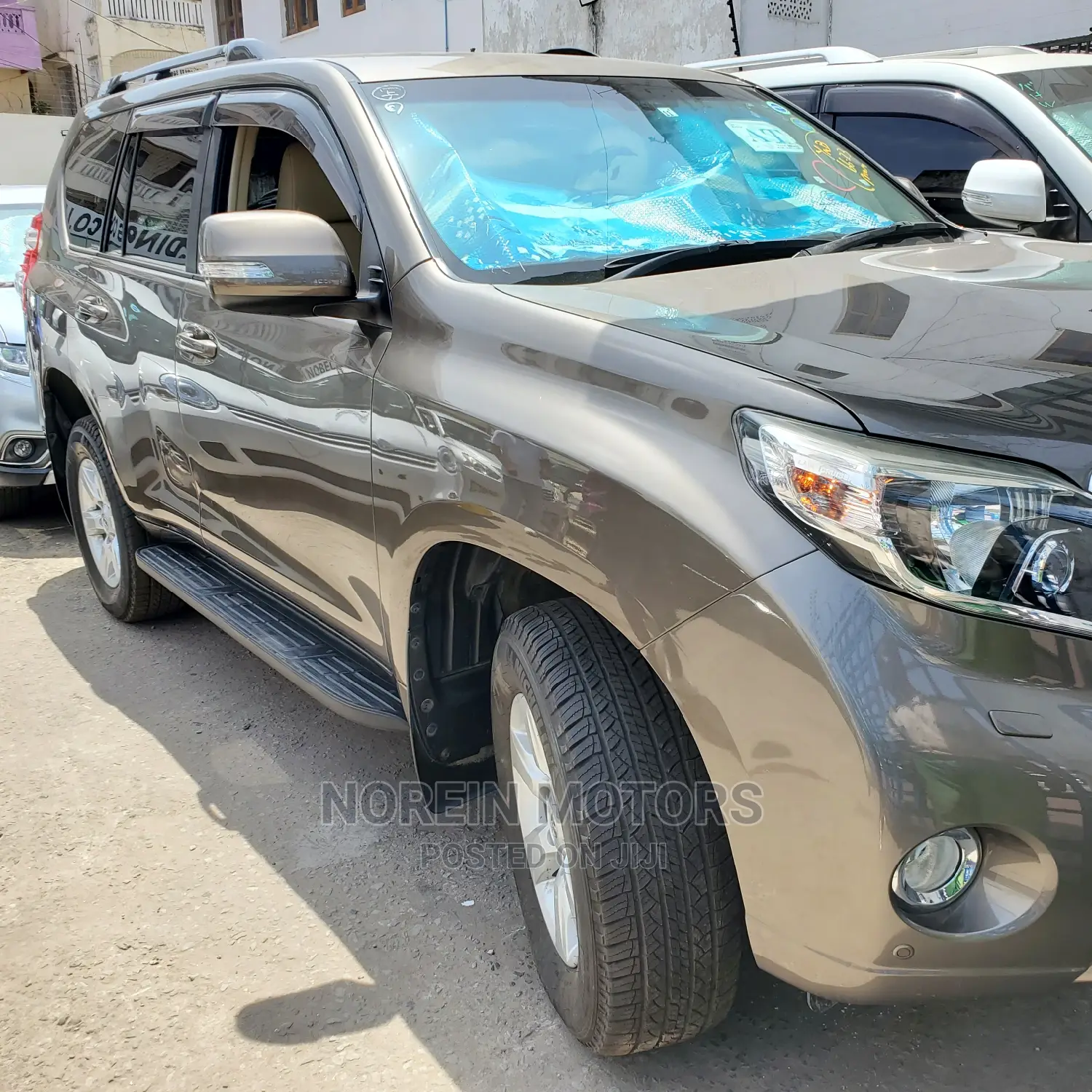 Toyota Land Cruiser Prado 2015 Gold