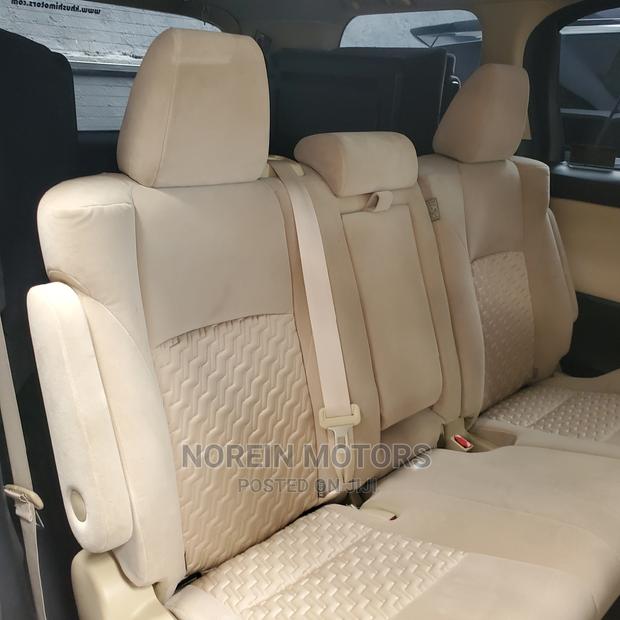 Toyota Vellfire 2016 Off White - thumbnail 3