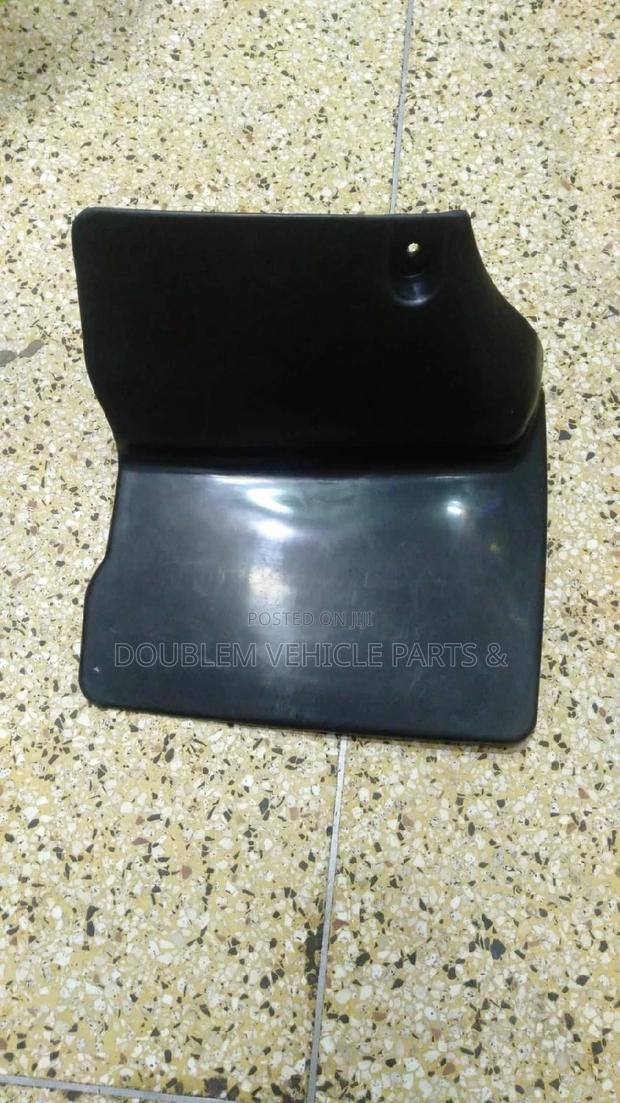 Mudflap Toyota Land Cruiser Prado 95