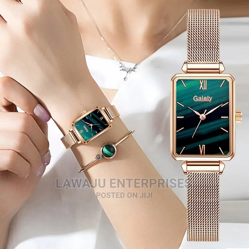 Valentine's Women Square Watch Bracelet Gift Set