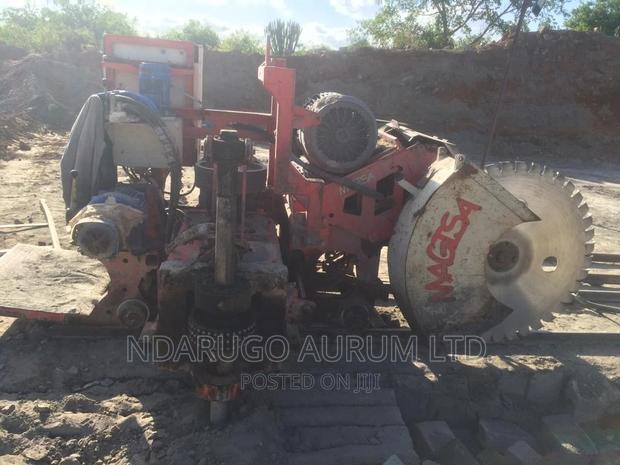 Magisa. Electric Stone Cutting Machine - thumbnail 3