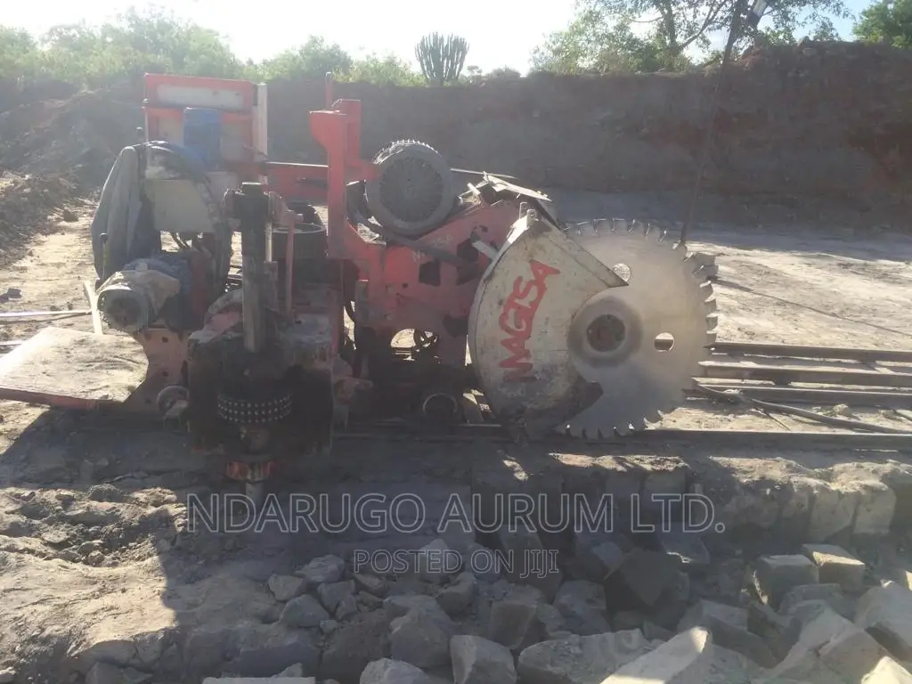 Magisa. Electric Stone Cutting Machine