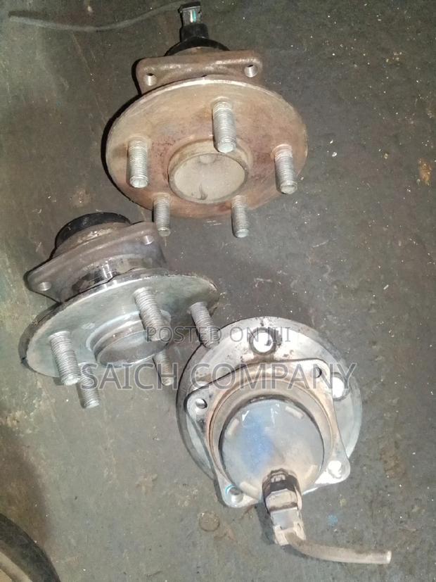 Toyota Allion Rear Wheel Hubs