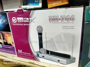 Max Vhf Proffessional Wireless Microphone