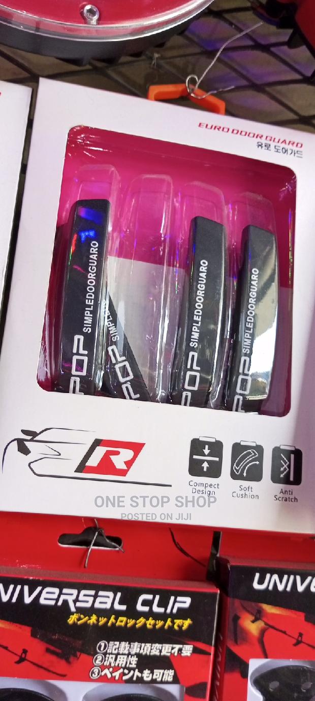 Black Ipop 4pcs Universal Door Guard - main view