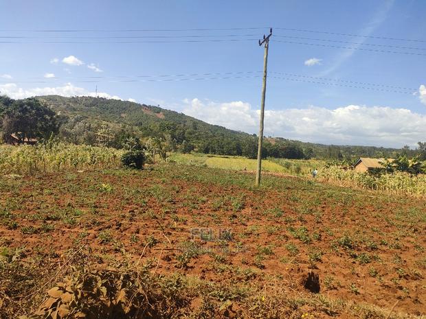 2.1 Acres Kiangwachi Sagana/Karatina Highway - thumbnail 9