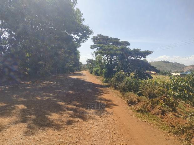 2.1 Acres Kiangwachi Sagana/Karatina Highway - thumbnail 7