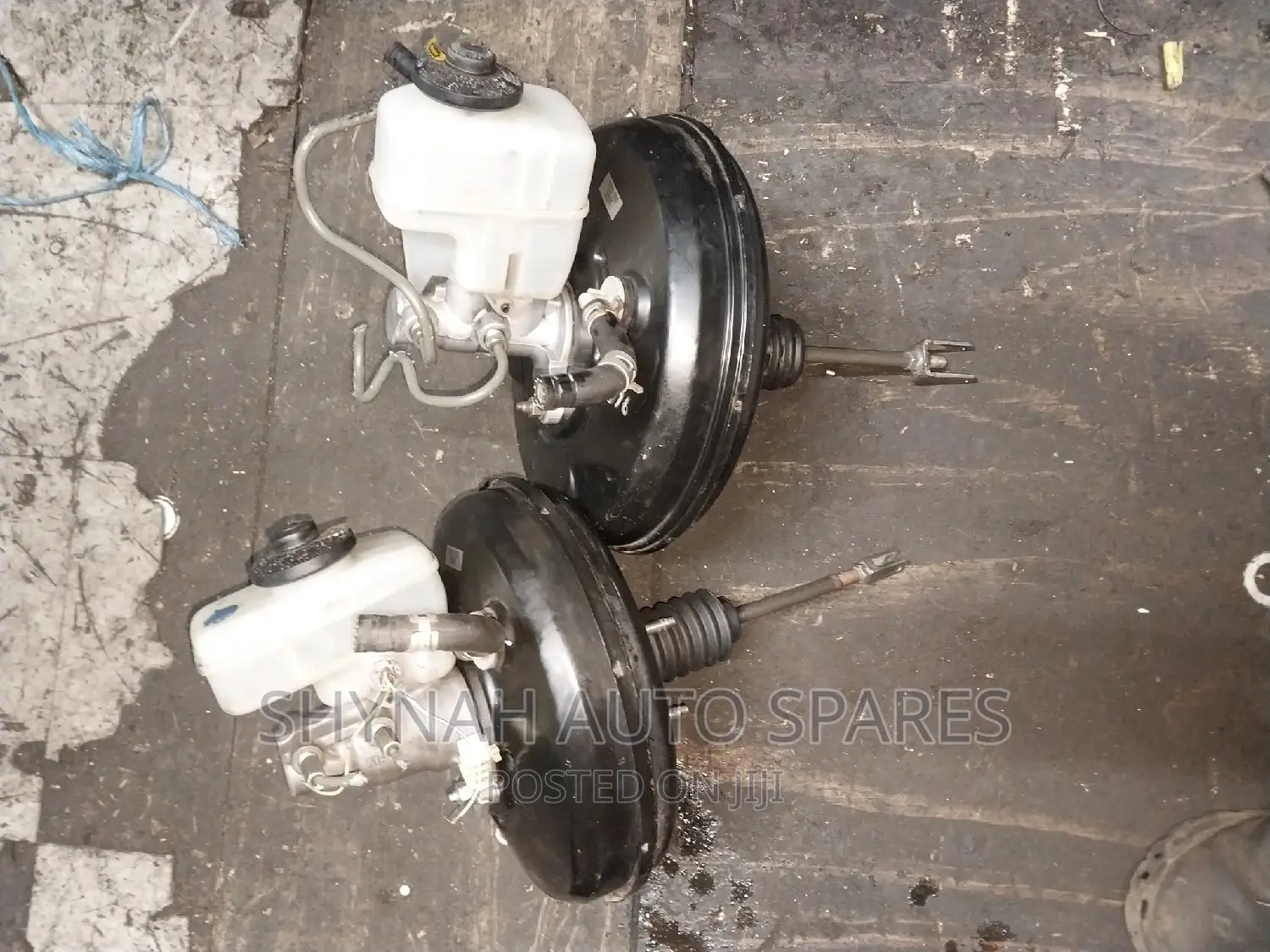 Brake Booster Complete and Master Cylinder Prado J120 J150