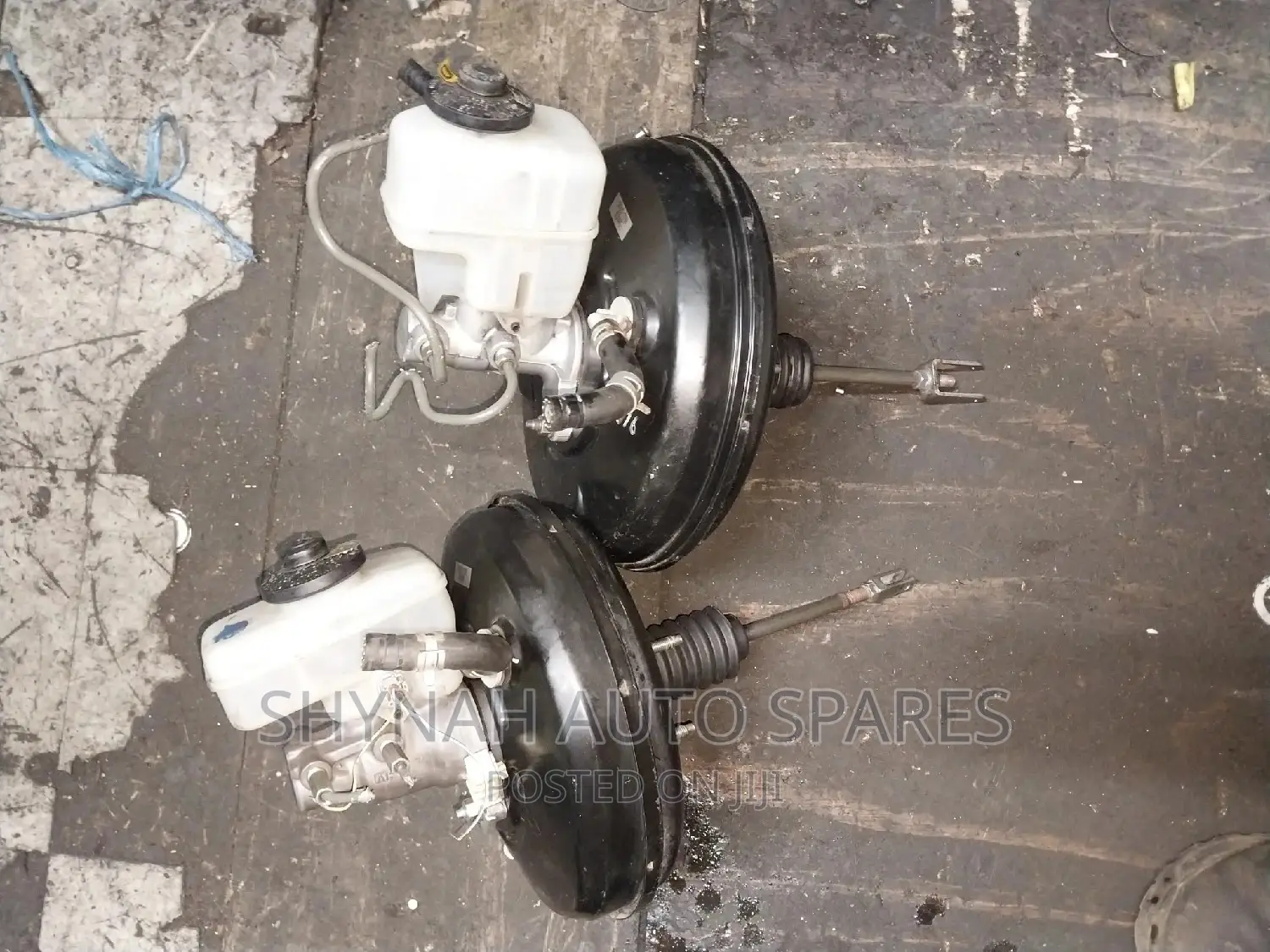 Brake Booster Complete and Master Cylinder Prado J120 J150