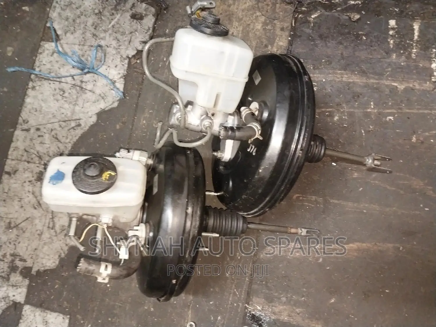 Brake Booster Complete and Master Cylinder Prado J120 J150