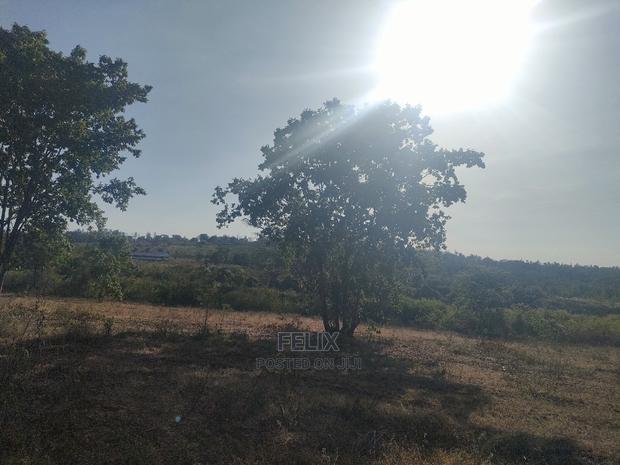 1 Acre Sagana/ Makutano Highway Riandila - thumbnail 3