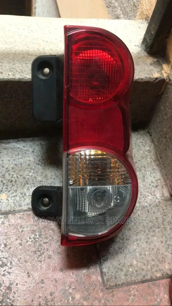 Nissan Nv 200 Backlight