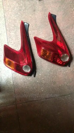 Nissan Juke 2010 Backlights